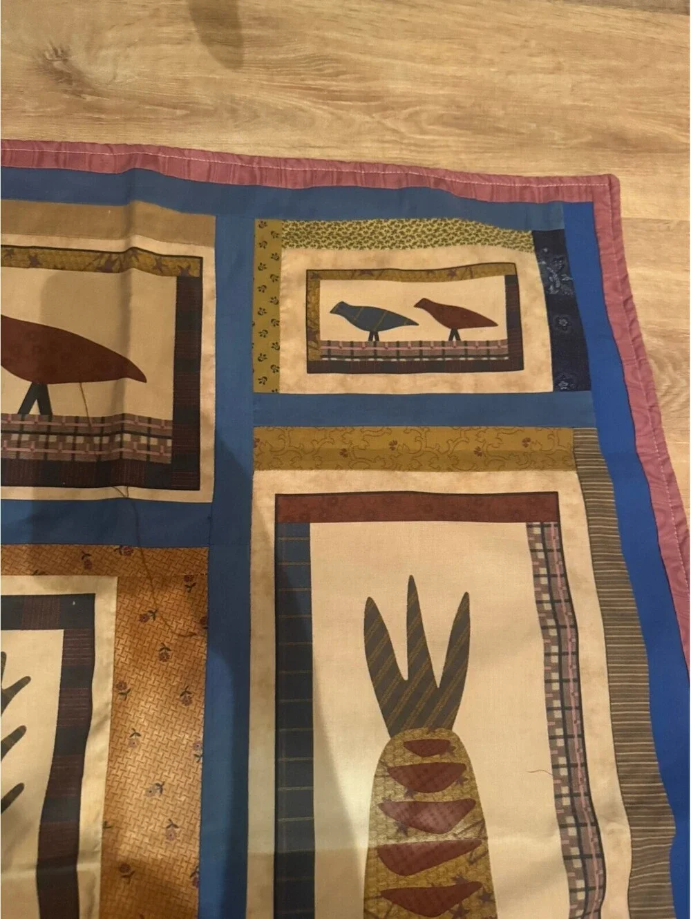Handmade Folk Art Applique Quilt Wall Hanging Birds Pineapple House 28x35 2020